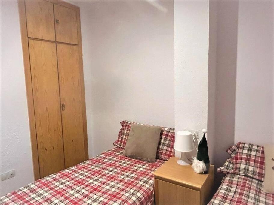 Apartamento Little Rest Montblanc 6 Pax Personas Wifi Garaje Plaza Pradollano Monachil Exterior foto
